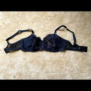 Victoria’s Secret Dream Angels lace push-up without padding 36DD